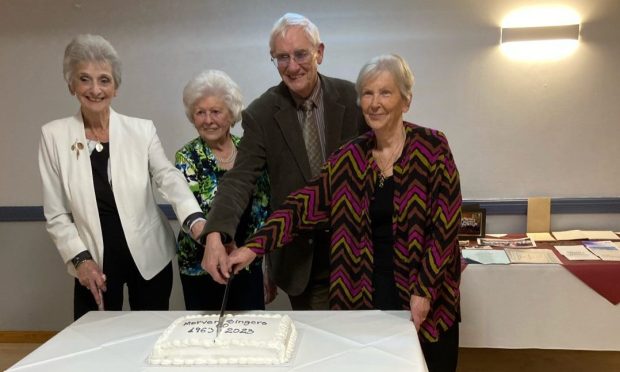 Mannofield choir celebrate 60 years. Image: Lesley Findlay.