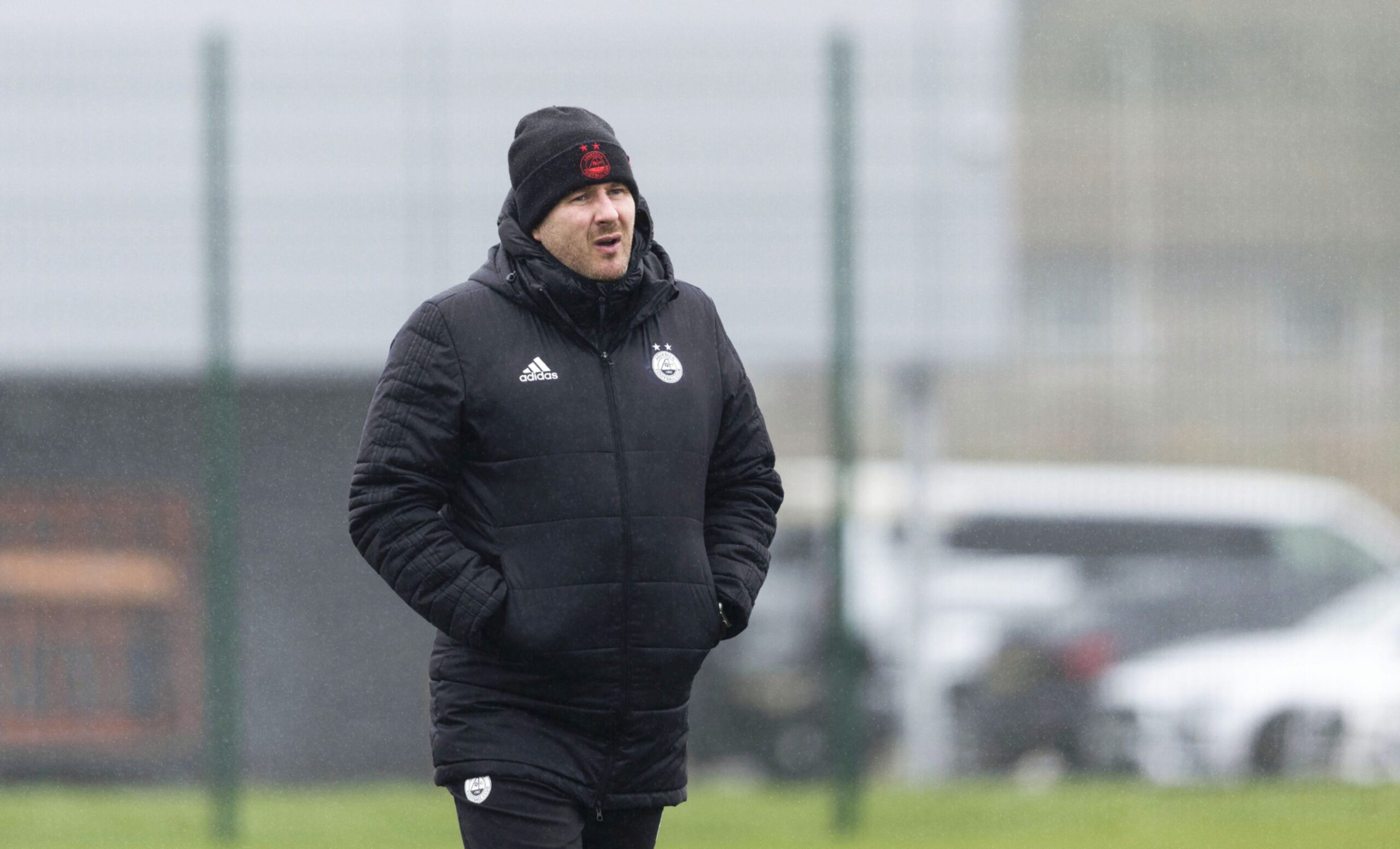 Aberdeen interim manager Peter Leven during a training session at Cormack Park in preparation for the game against Livingston. Image: SNS
