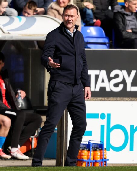 Inverness manager Duncan Ferguson. 