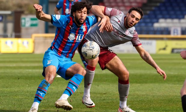 Caley Thistle defender Robbie Deas has been linked with a move to Livingston. Image: SNS