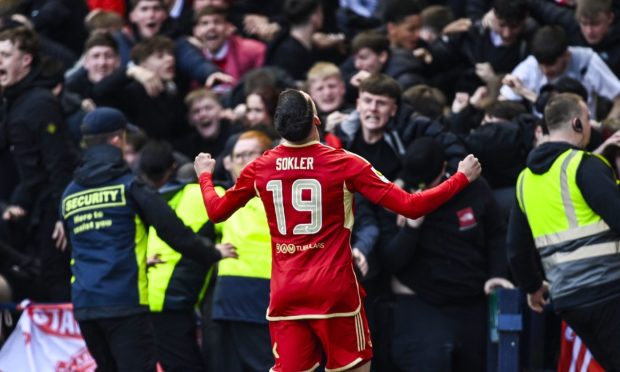 Aberdeen's Ester Sokler celebrates as he scores to make it 2-2 in the Scottish Cup semi-final against Celtic at Hampden. Image: SNS