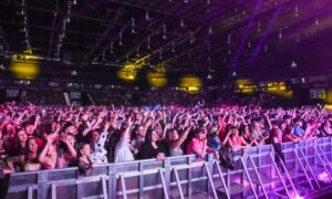 Crowd at Clubland