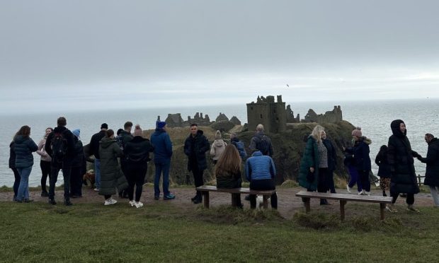 The singles took in views of Dunnottar Castle as they searched for romance.