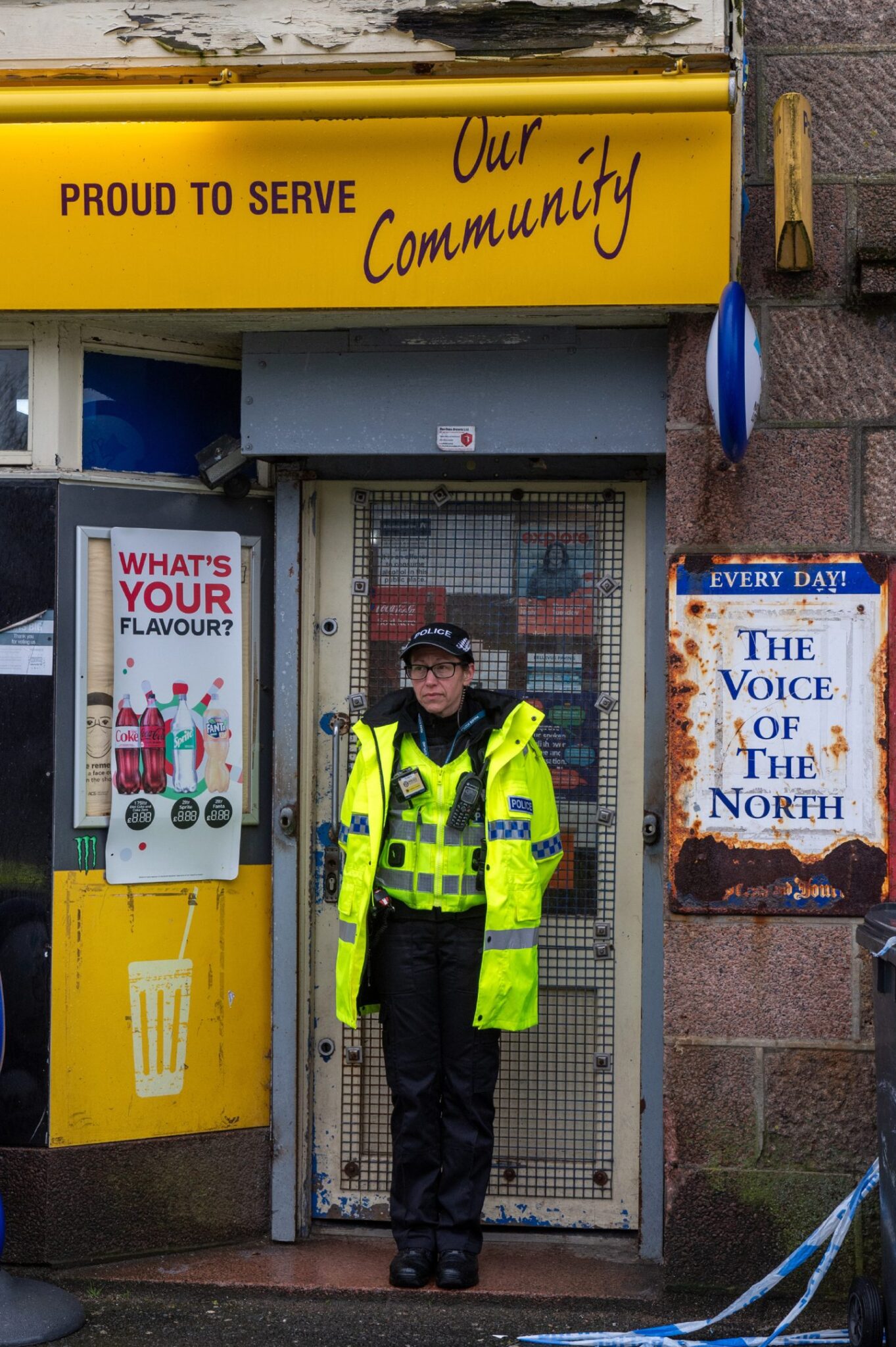 Peterhead shop cordoned off by police after robbery