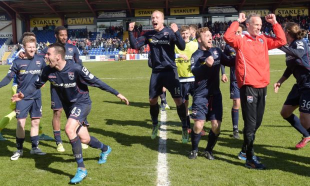 Ross County celebrate clinching Premiership survival after defeating Hamilton Accies in 2015. Image: SNS