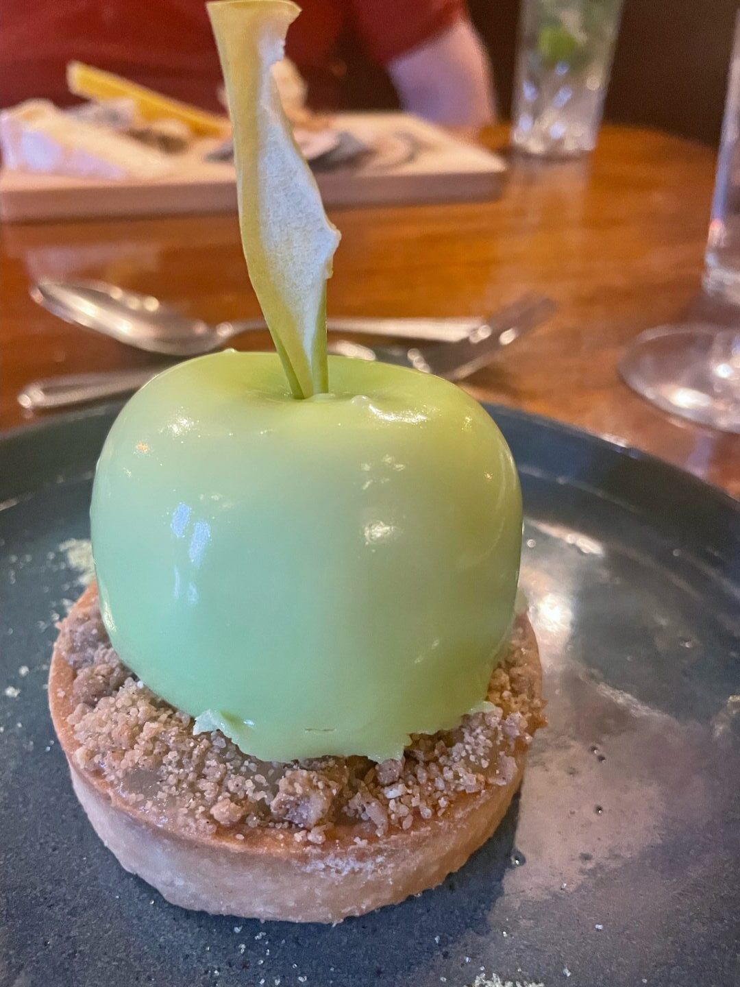 The Apple in the Knipoch Hotel.
