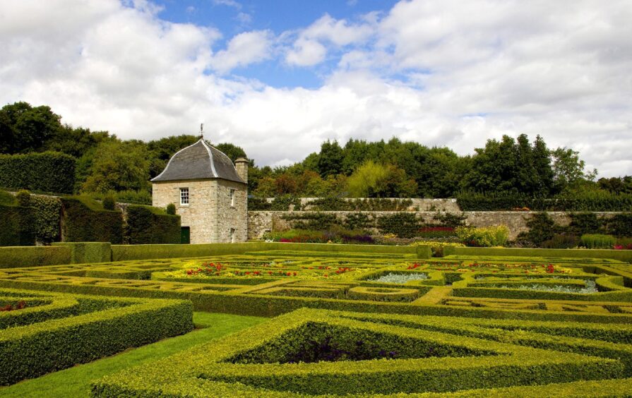 Located in Aberdeenshire is the Pitmedden gardens.