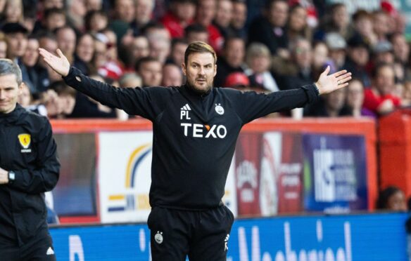 Aberdeen interim boss Peter Leven during the 5-1 win over Livingston. Image: SNS