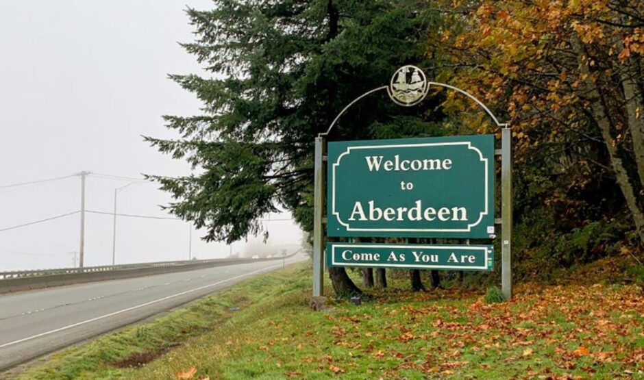 Welcome to Aberdeen sign in Aberdeen, Washington.