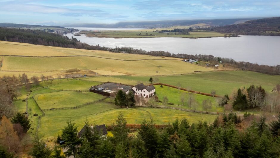 Aerial view of Clamhan Lodge 