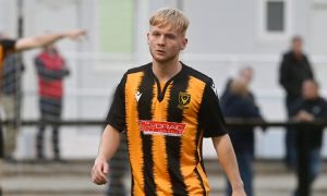 Adam Morris has re-signed for Huntly.
