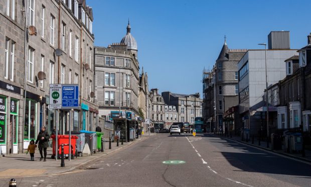 Three were arrested on the busy Aberdeen street. Image: Kath Flannery/DC Thomson