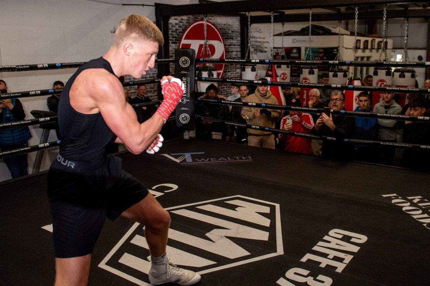Gregor McPherson training ahead of his fight against Christian Lopez Flores. Image: Kath Flannery/DC Thomson