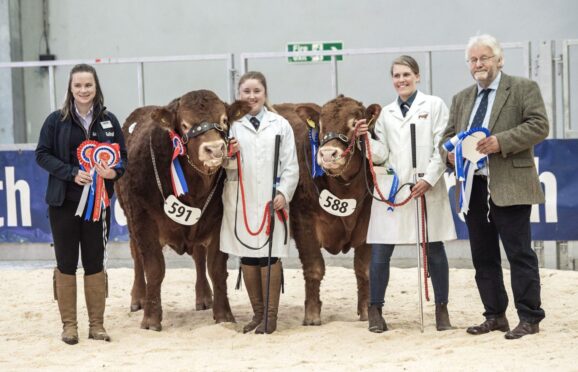 Rachael Davidson, Corsairtly and Melissa Irvine, Anside, pictured with judge Drew Kennedy and Galbraith sponsor.