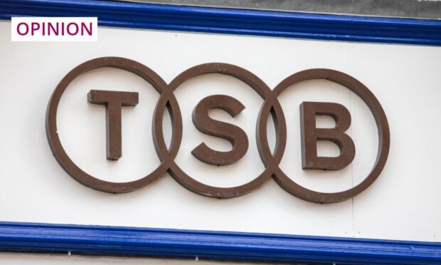 To let and for sale signs outside offices on Rubislaw Terrace in Aberdeen (Photo: Chris Sumner/DCT Media)