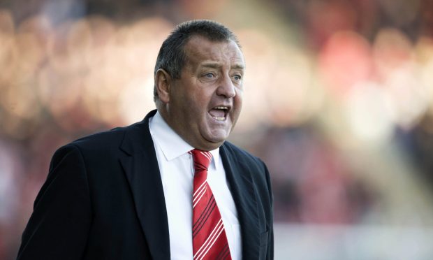 Aberdeen boss Jimmy Calderwood in the dugout during his time at Pittodrie. Image: SNS