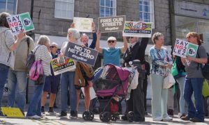 People protesting the LEZ in Aberdeen