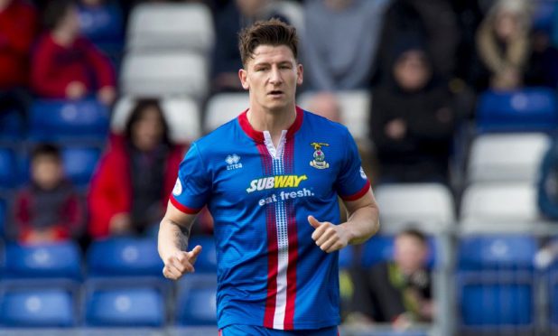 Defender Josh Meekings in action for Inverness in 2015. Image: SNS.