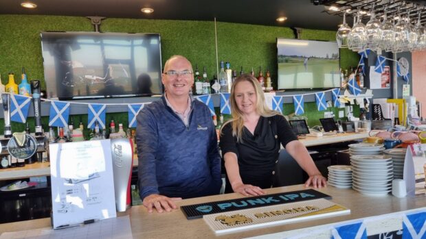 Robbie Stewart and Vicky Mitchell behind the new OGV Taproom in Newburgh. Image: Graham Fleming/DC Thomson