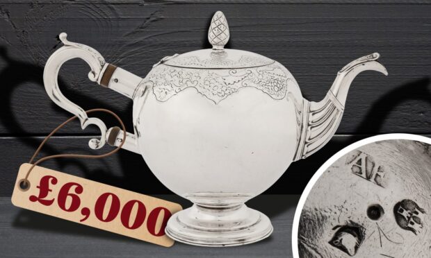 Aberdeen teapot to be auctioned for £6k.
