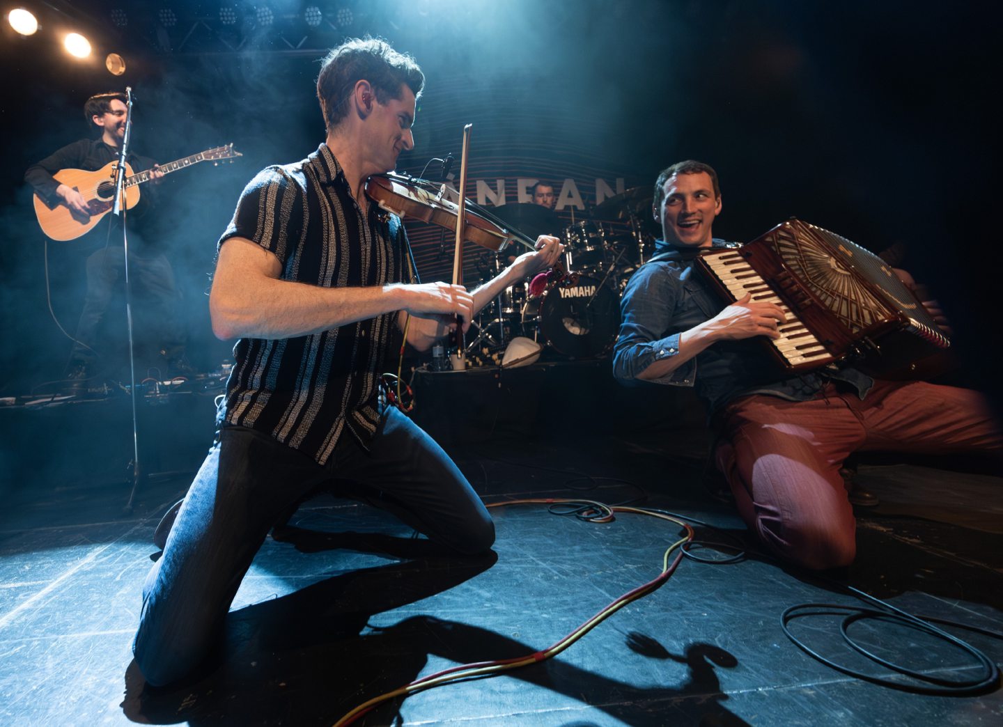 Gary Innes and Ewen Henderson playing together.