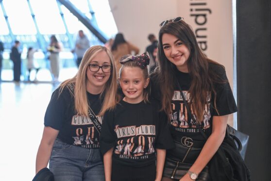 Excited members of the Girls Aloud fan club Image: Darrell Benns/DC Thomson
