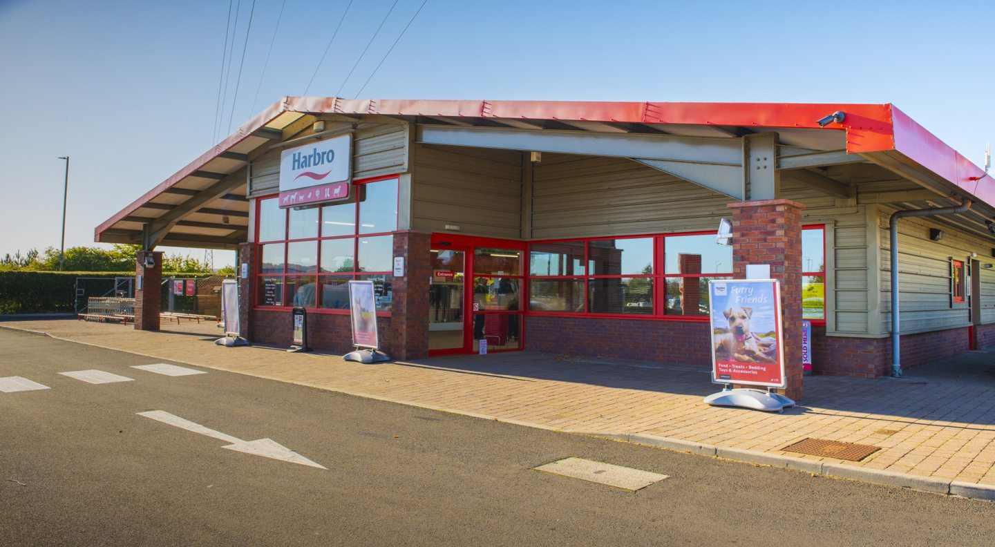 Harbro expands business with acquisition of Murray Farmcare Ltd