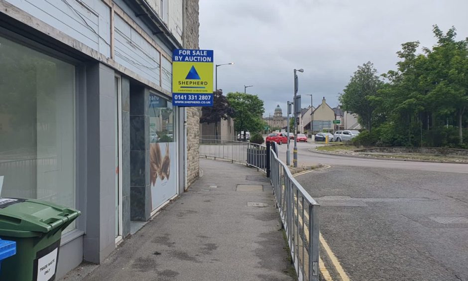 Empty unit on Elgin High Street near A96 roundabout.