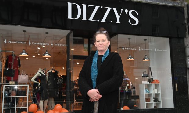 Struggling Dizzy’s clothes shop on Union Street CLOSES amid £20 million roadworks