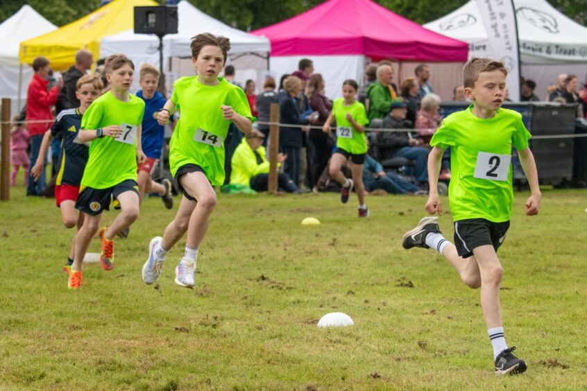 Kids got involved in the Meldrum Mile. 