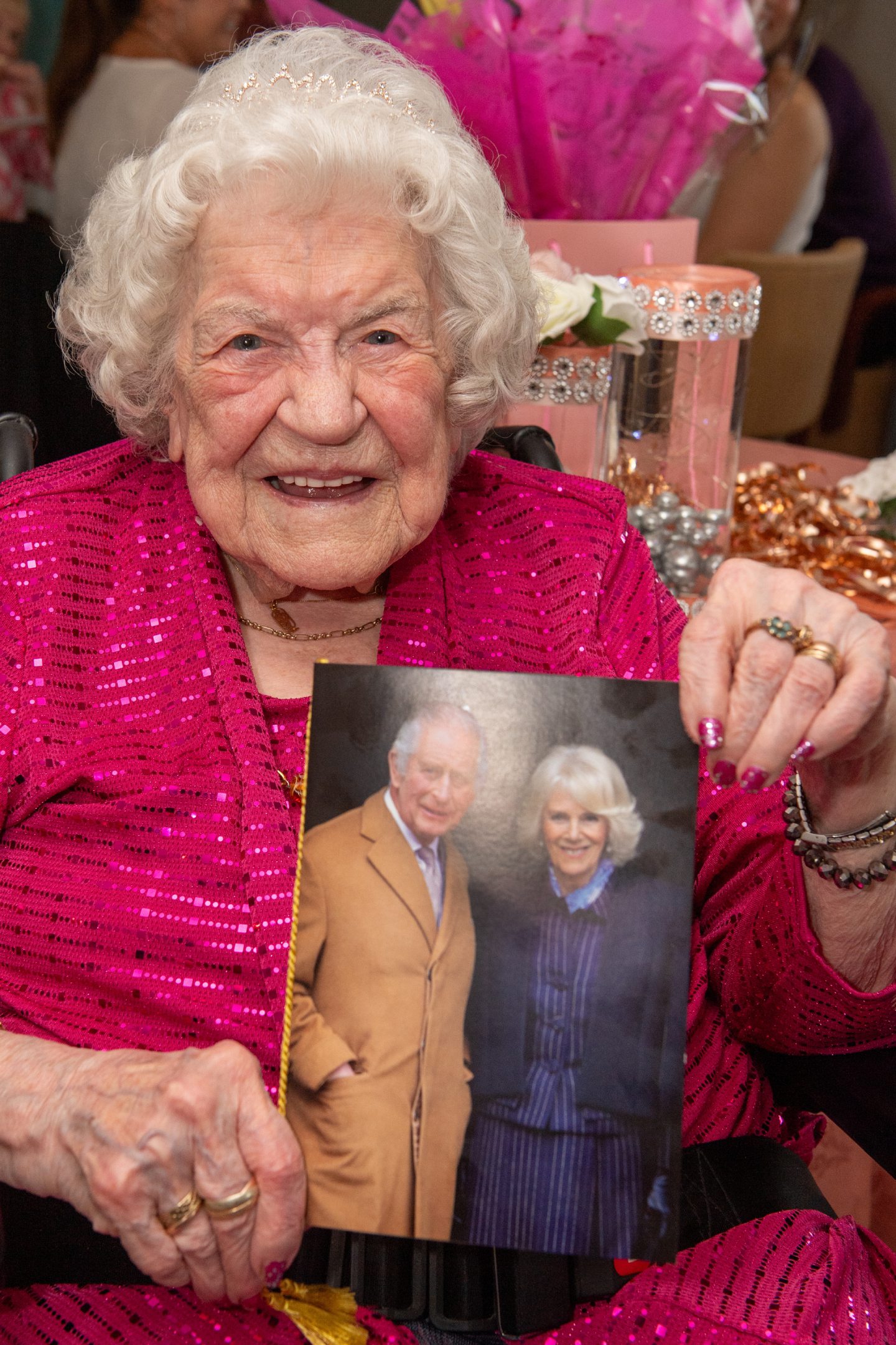 Alice Coutts with her 100th birthday card from the King