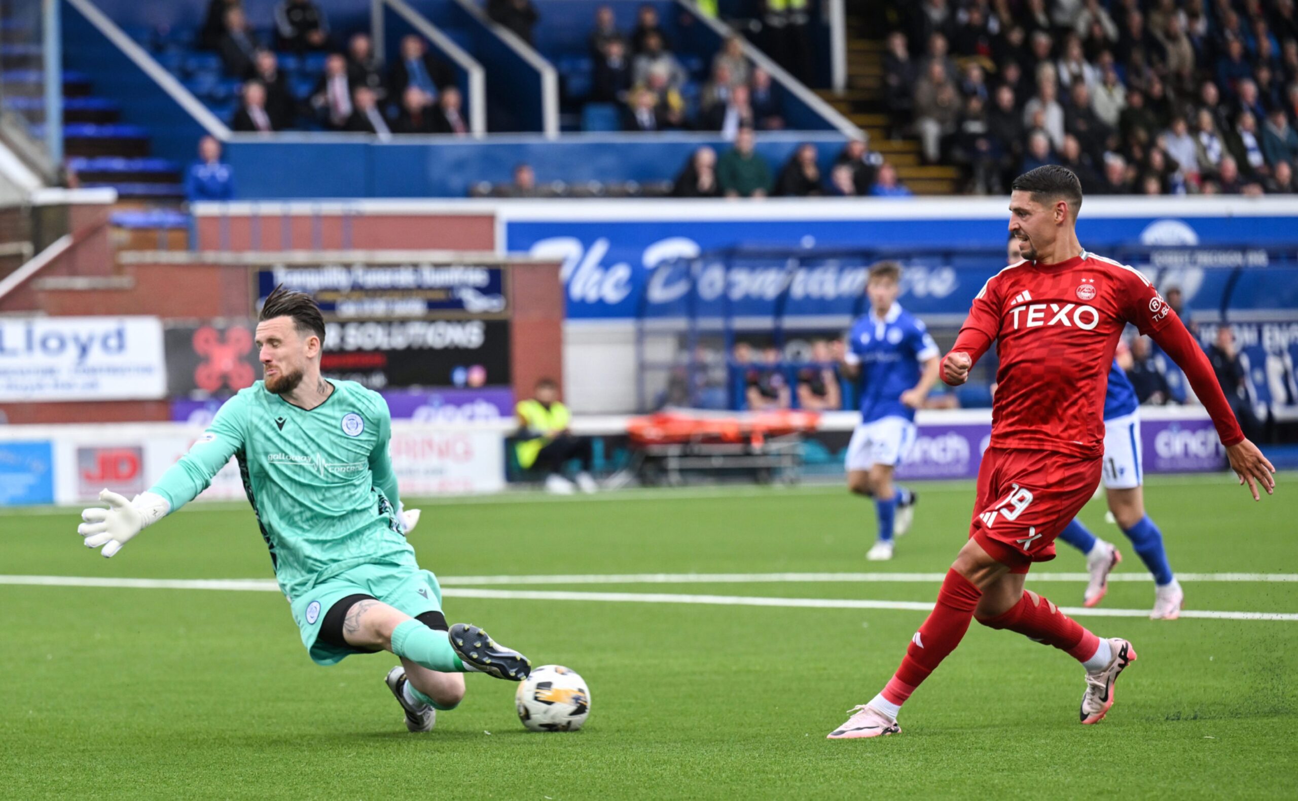 Aberdeen striker Ester Sokler in action against Queen of the South. Image: Shutterstock