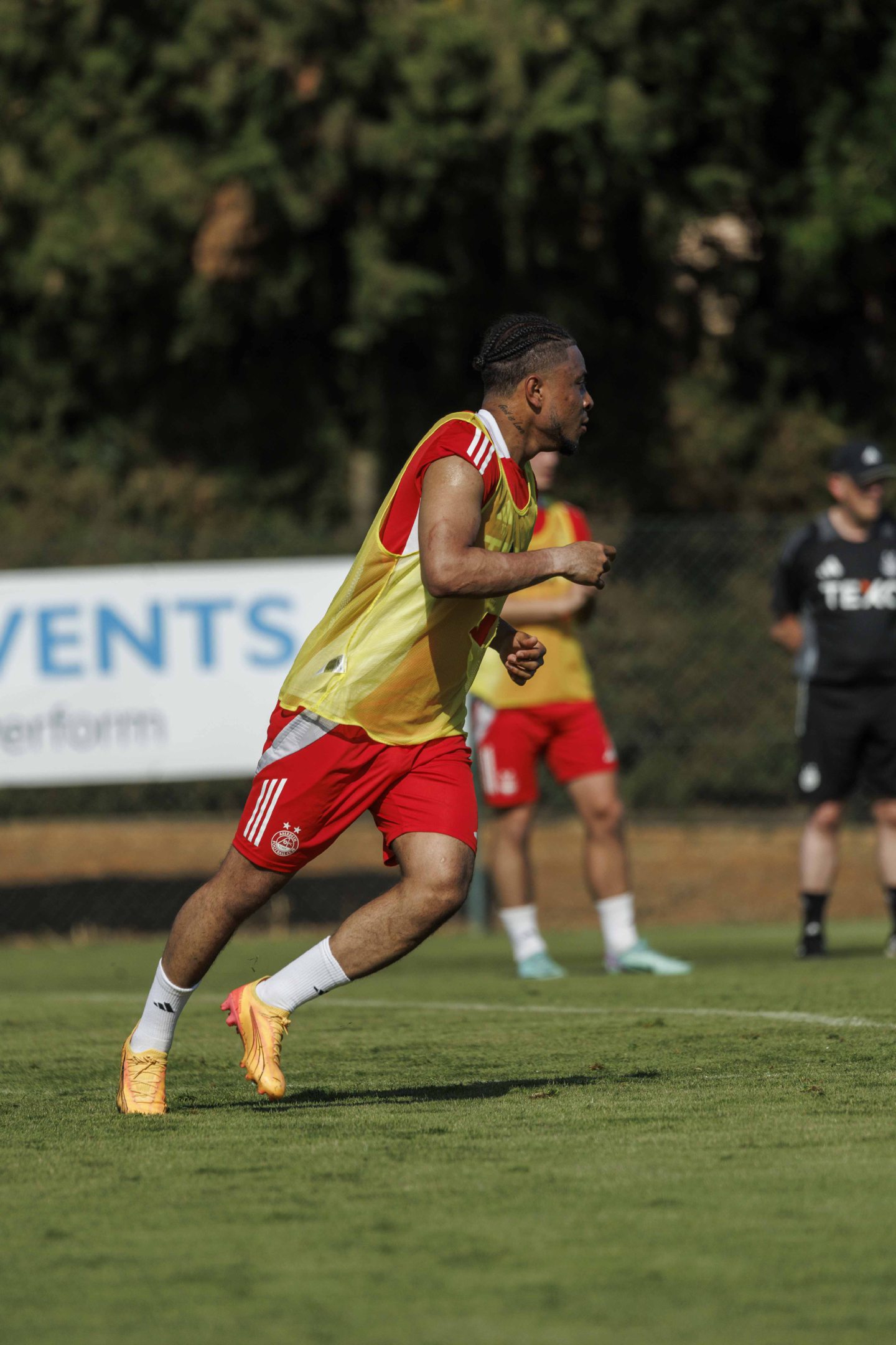 Winger Vicente Besuijen during training in Portugal. Photo by Ross Johnston/Newsline Media