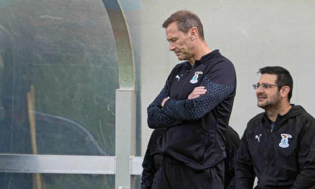 Dejected Inverness manager Duncan Ferguson as his side slumpt to a heavy loss against Dundee. Image: Alan Harvey / SNS Group)