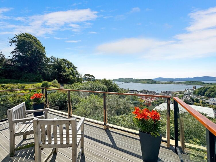 Scenic view from balcony at 10 benvoullin Gardens in Oban.