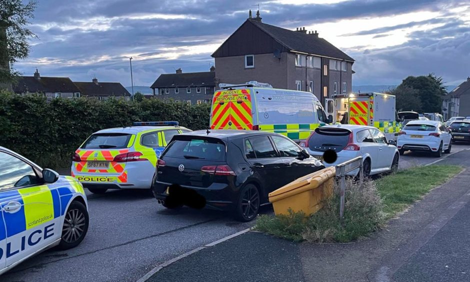 Police and ambulance vehicles parked on Stewart Terrace in Aberdeen overnight. Image: Fubar News.