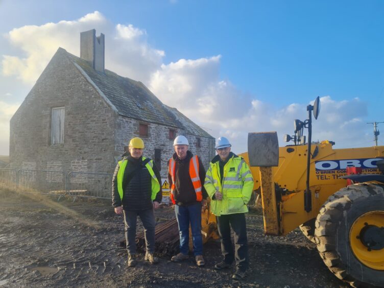 Pictured at the start of the project are architect Chris Bowes, site manager Mark OBrien and mill trust chairman Rognvald Brown.