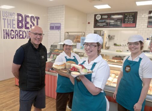 Harry Gow managing director David Gow with Union Street staff Grace Arenas, Claire Moistner and Elizabeth Keddie.
Image: Sandy McCook/DC Thomson