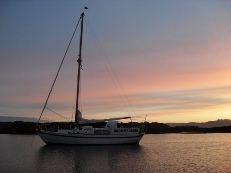 Drommedaris in Puldoran at sunset, 2007. Puldoran. 