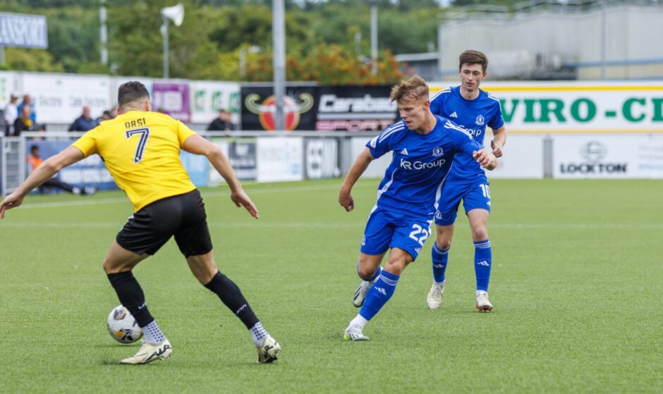 Adam Emslie, playing for Cove Rangers on loan from Aberdeen FC, here against Dumbarton at the Balmoral Stadium, Aberdeen, in SPFL League One on August 17, 2024. 