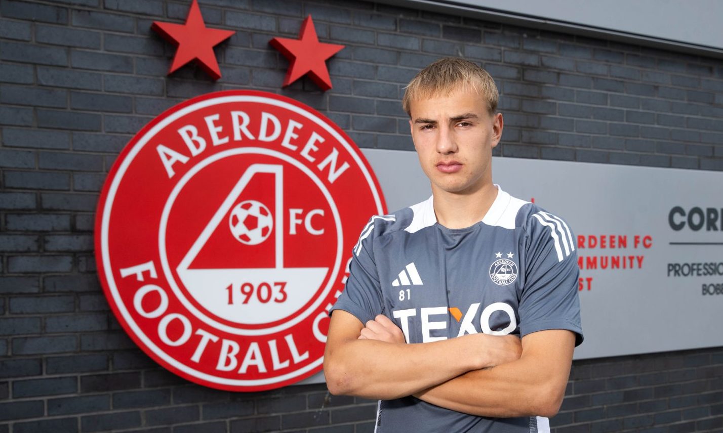 New Aberdeen signing Topi Keskinen at Cormack Park. Image: SNS