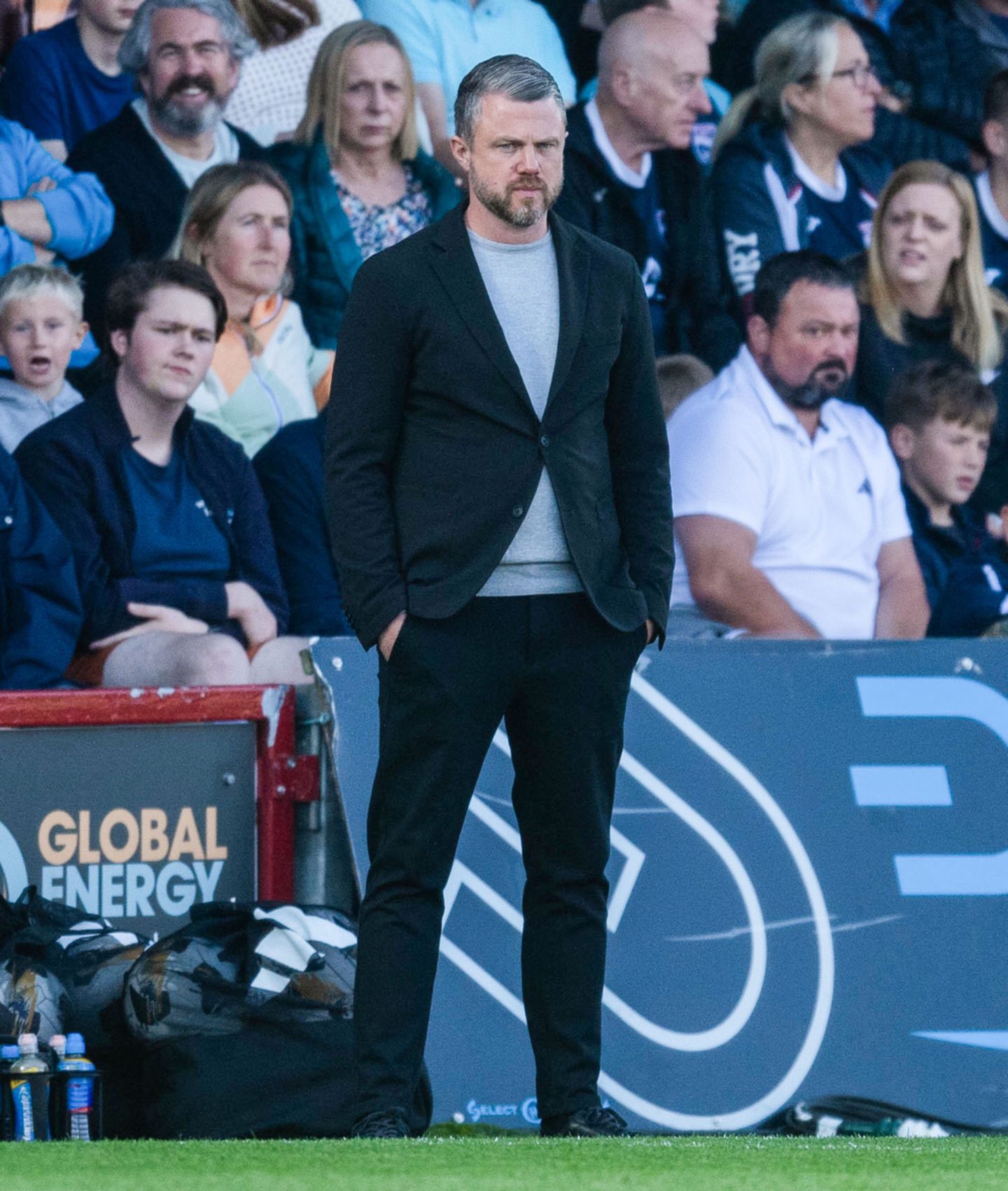 Aberdeen manager Jimmy Thelin during the 1-0 win against Ross County. Image: SNS