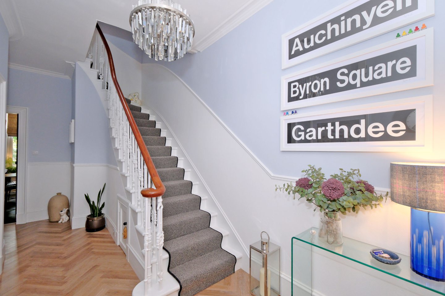 Bright hallway at 25 Belvidere Street, Aberdeen.