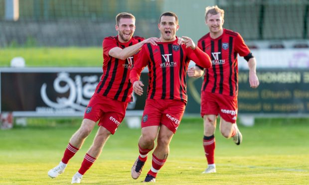 Scott Barbour celebrates putting Fraserburgh ahead against Buckie Thistle. Image: Jasperimage.