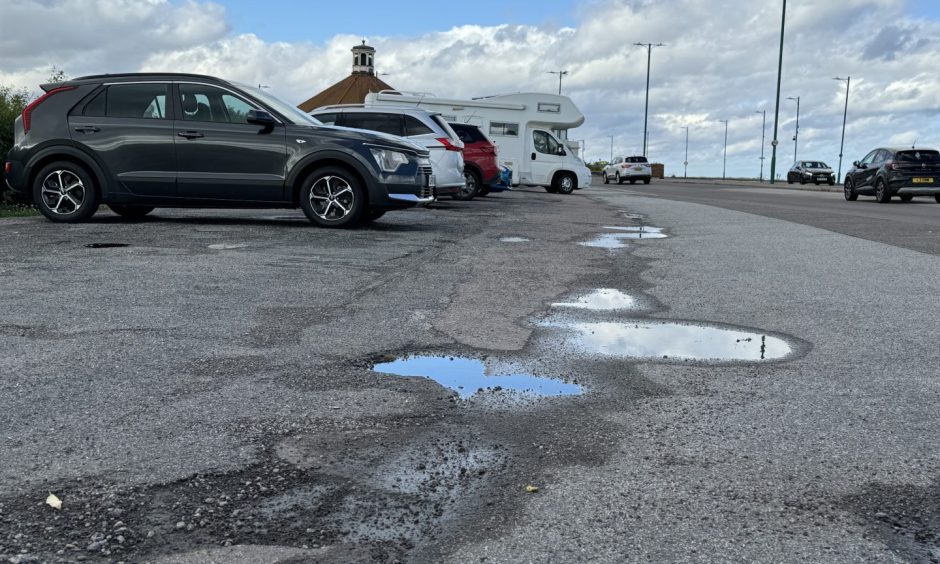 Aberdeen beach parking.