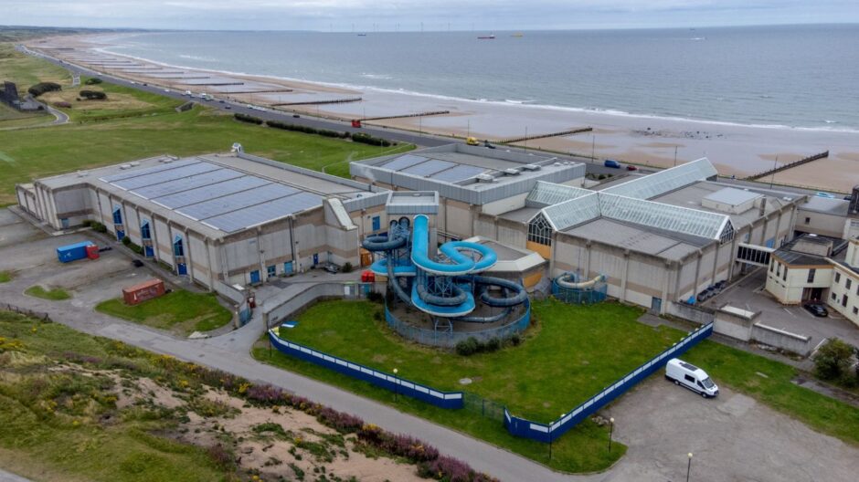 Big leisure pools with flumes, like those at Aberdeen beach, cost a lot to run. Image: Kenny Elrick/DC Thomson