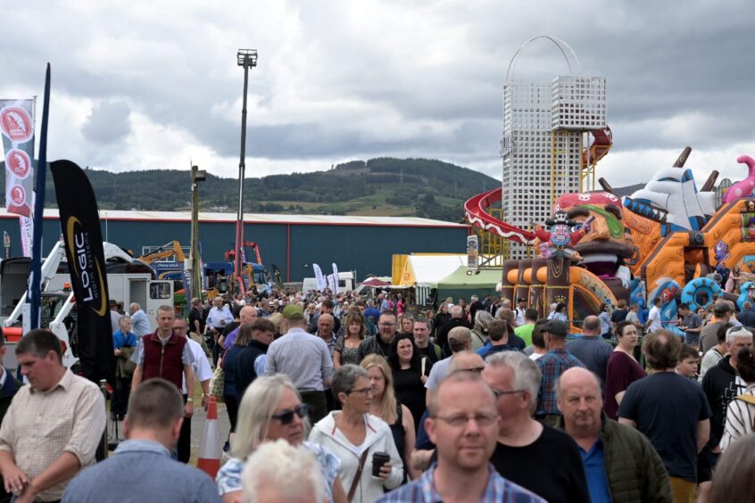 Black Isle Show