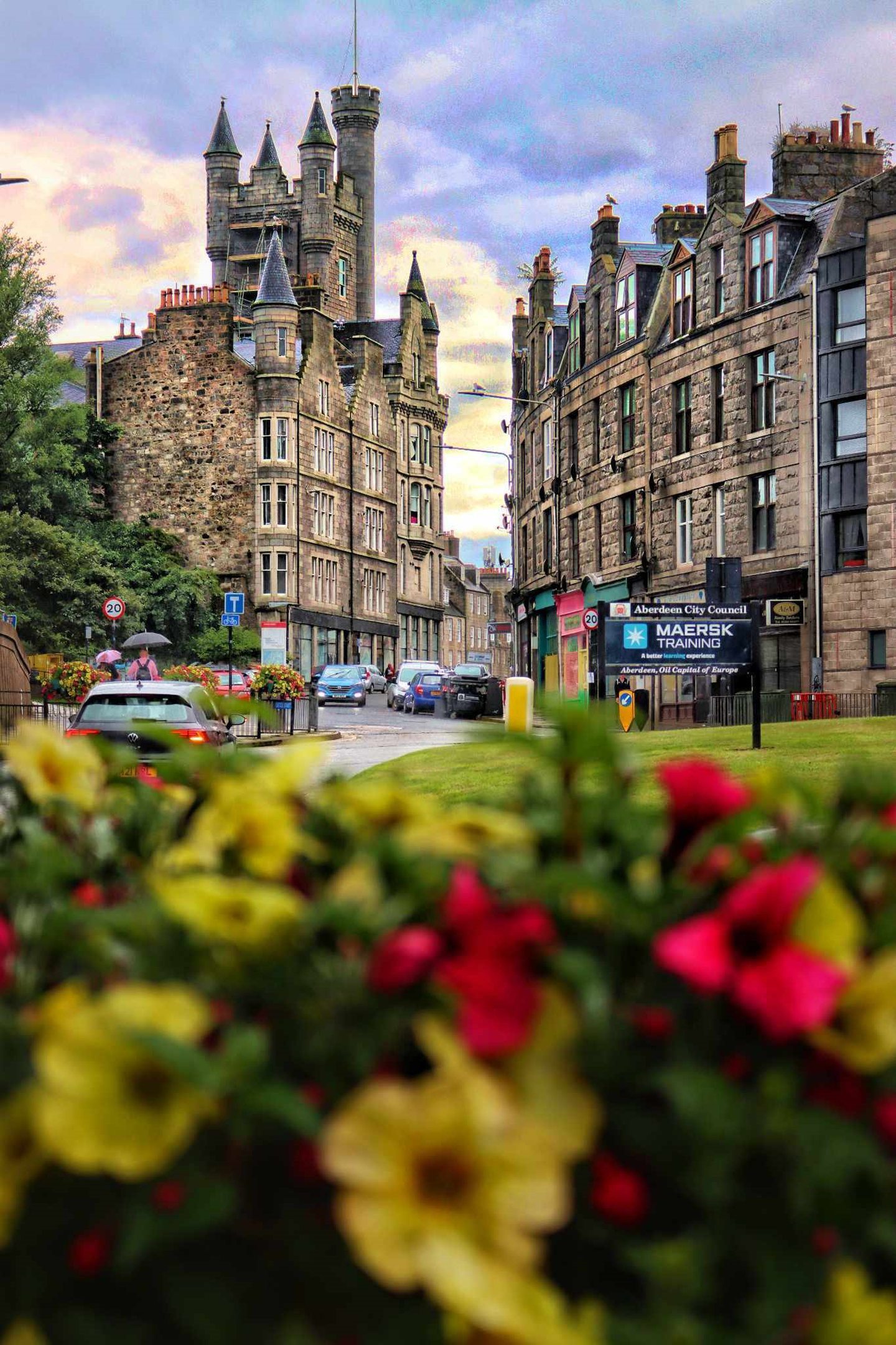 Soran Xurmale photo of Aberdeen at the roundabout near Castlegate 