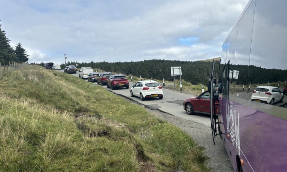 Queues of traffic at the Fairy Pools.