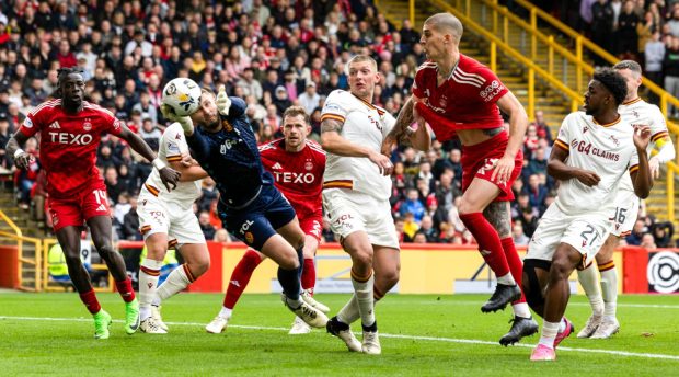 Sivert Heltne Nilsen of Aberdeen (left) and Graeme Shinnie. Image: Shutterstock.